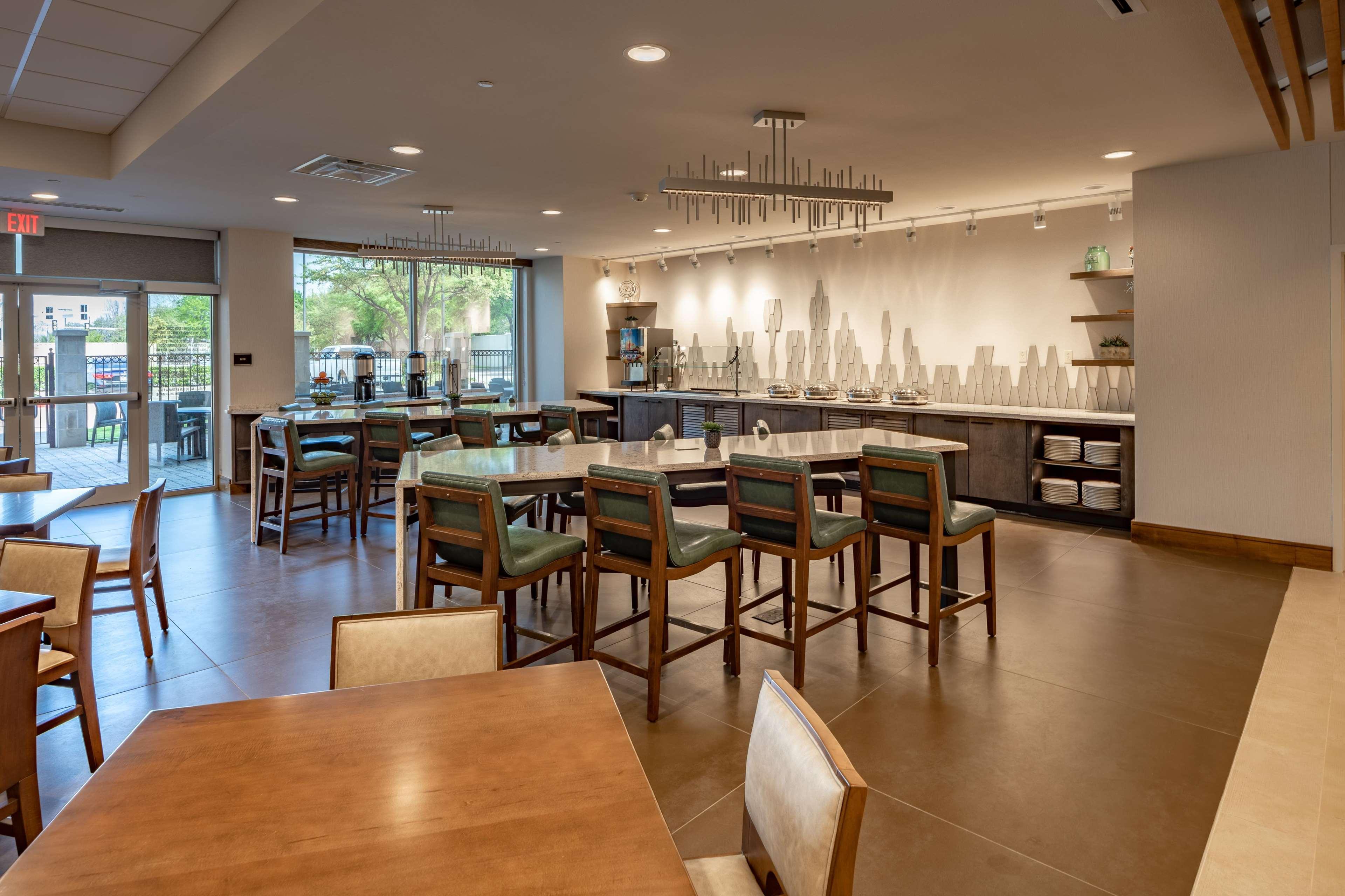 Doubletree By Hilton Dallas-Farmers Branch Exterior foto