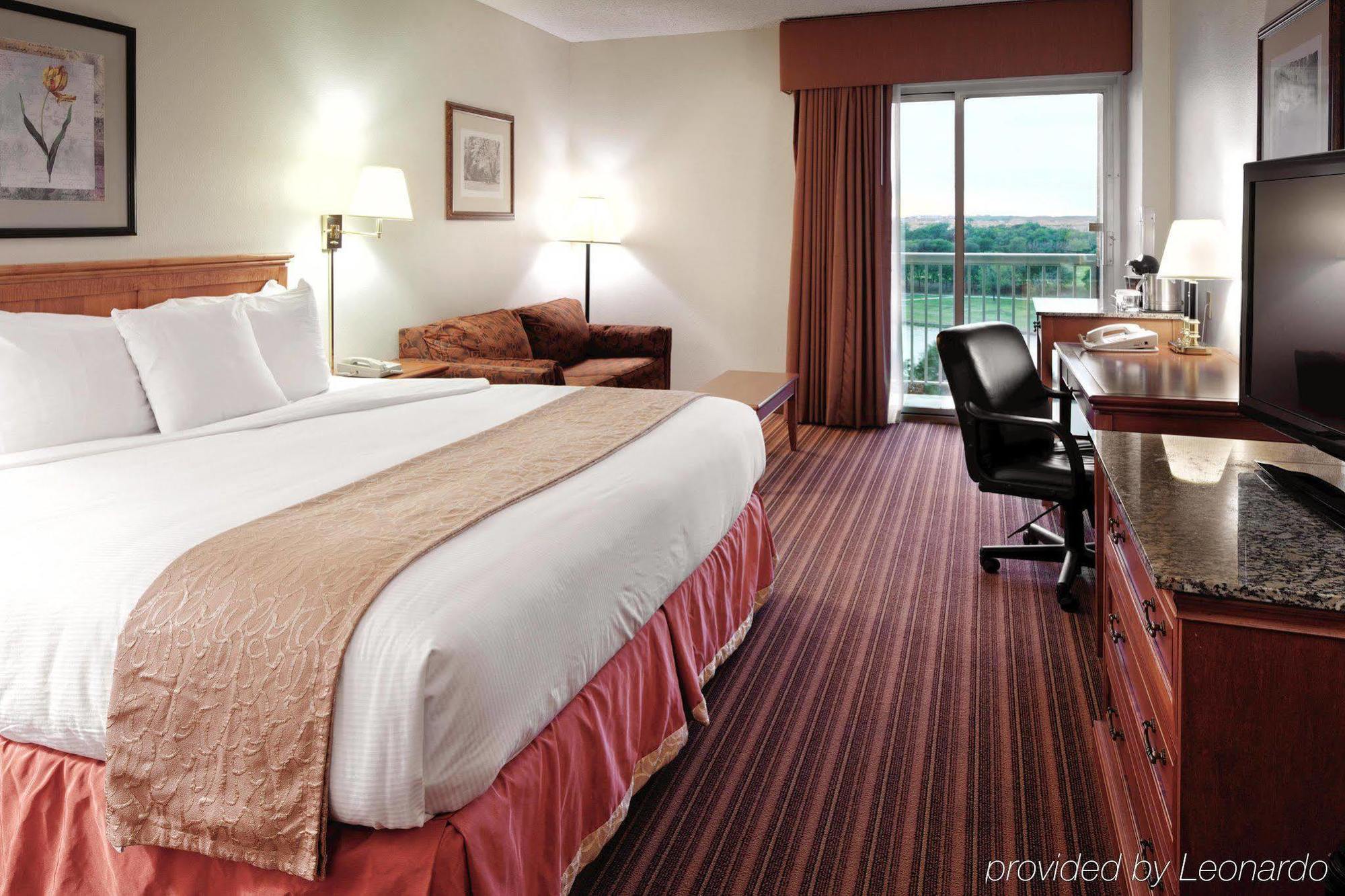 Doubletree By Hilton Dallas-Farmers Branch Exterior foto